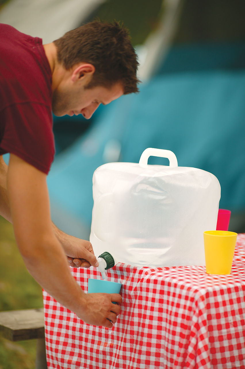 Coleman 5 Gallon Water Carrier | White