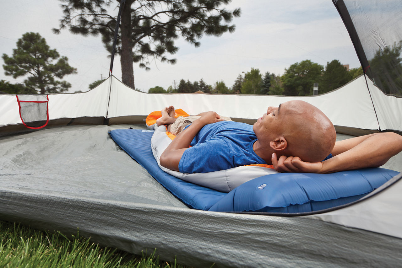 Coleman Self-Inflating Sleeping Pad with Pillow | 76 x 25 x 2.5 | Navy