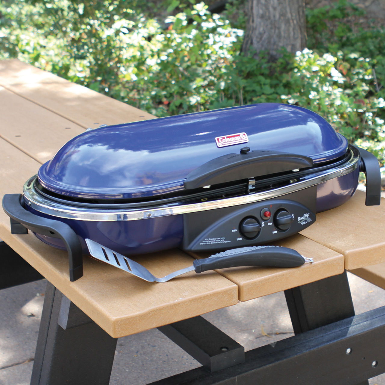 Coleman RoadTrip® LX Standup Propane Gas Grill | Blue | Push-Button Ignition