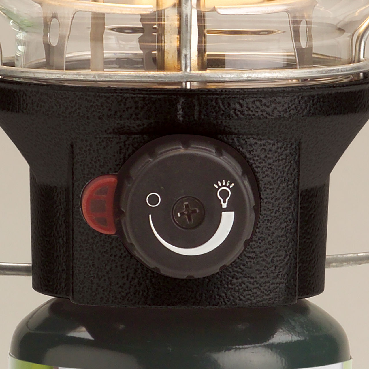 Coleman NorthStar® 1500 Lumens Propane Lantern with Storage Case | Green