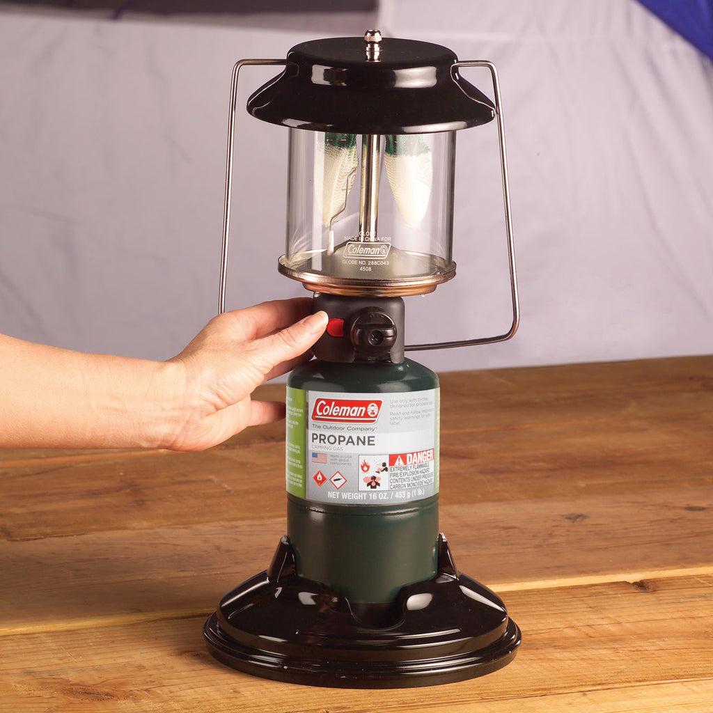 Coleman QuickPack™ 2-Mantle Propane Lantern | Green | Push-Button Ignition