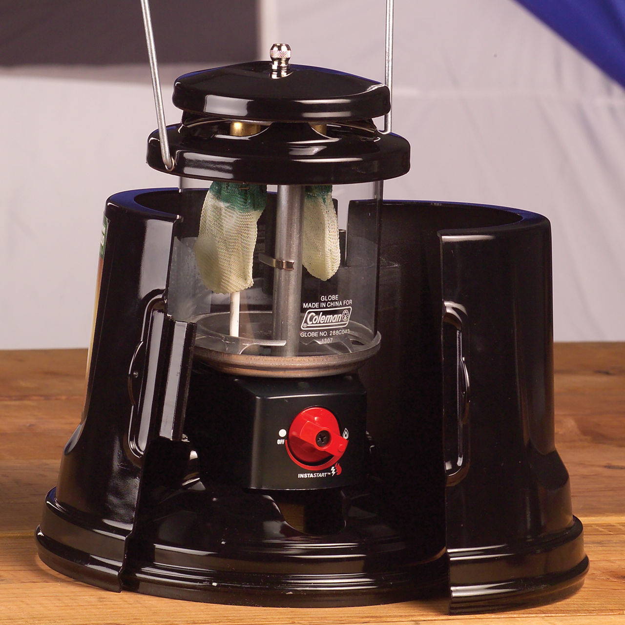 Coleman QuickPack™ Deluxe+ Propane Lantern | Green | Adjustable Brightness