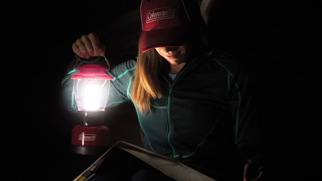 Coleman 400 Lumens Personal LED Lantern with 4D Battery | Red