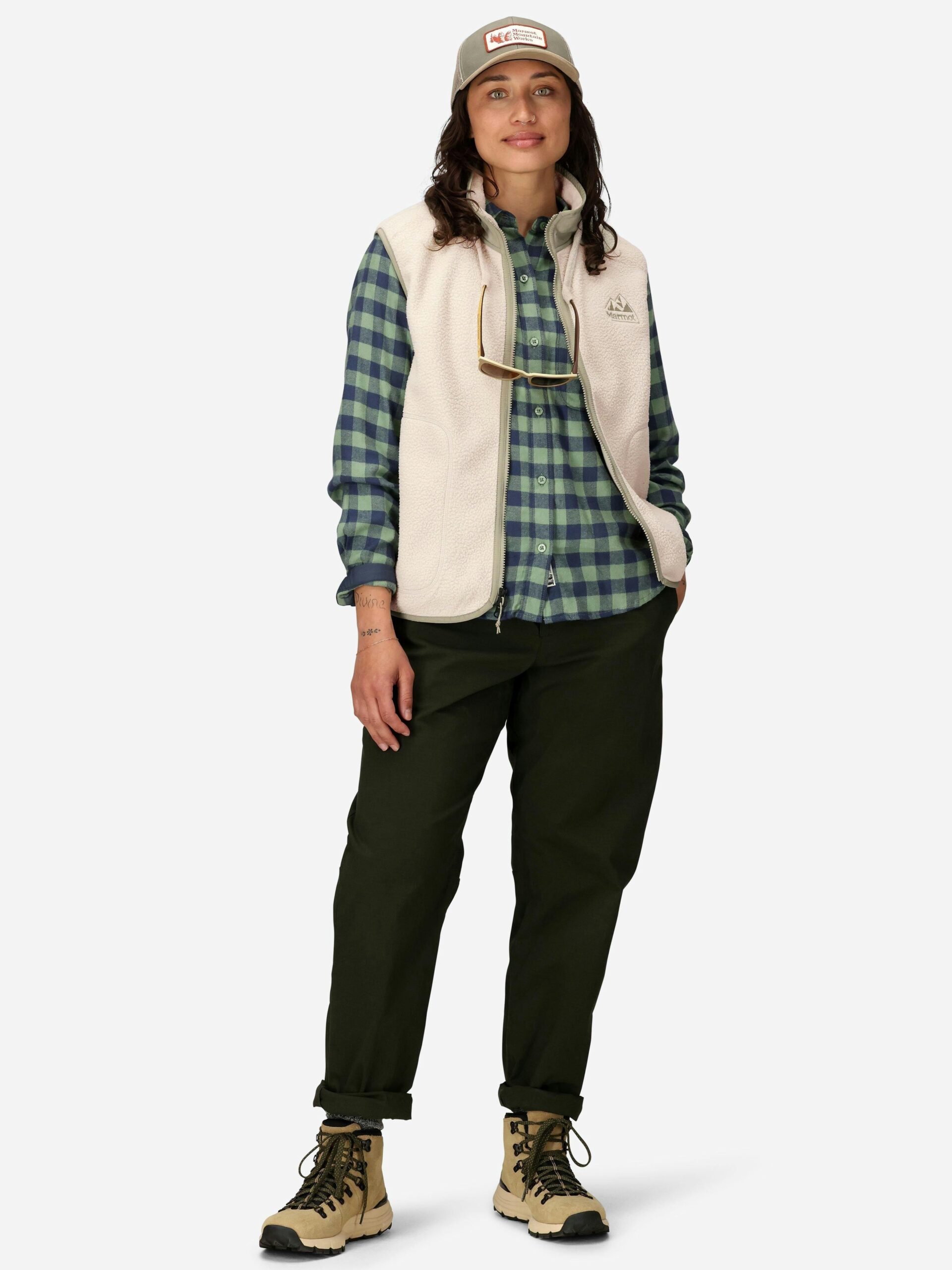 Marmot Women's Wanderer High-Pile Fleece Vest in Birch Bark - Image 4