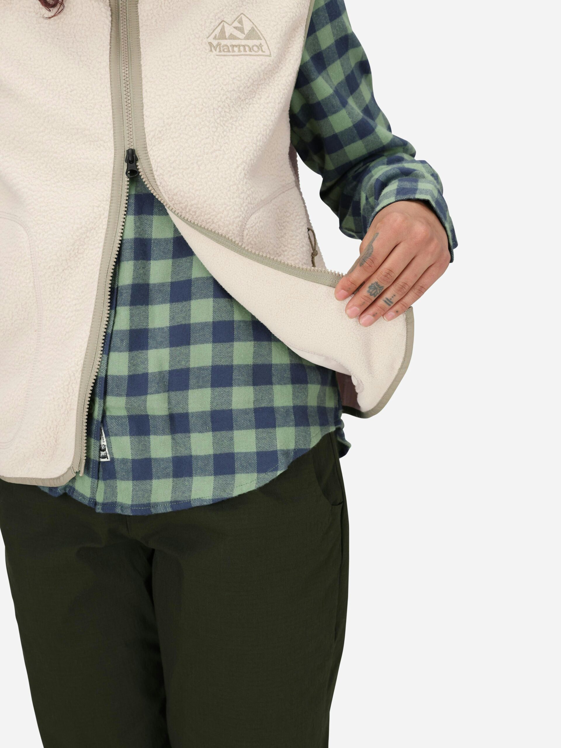 Marmot Women's Wanderer High-Pile Fleece Vest in Birch Bark - Image 5